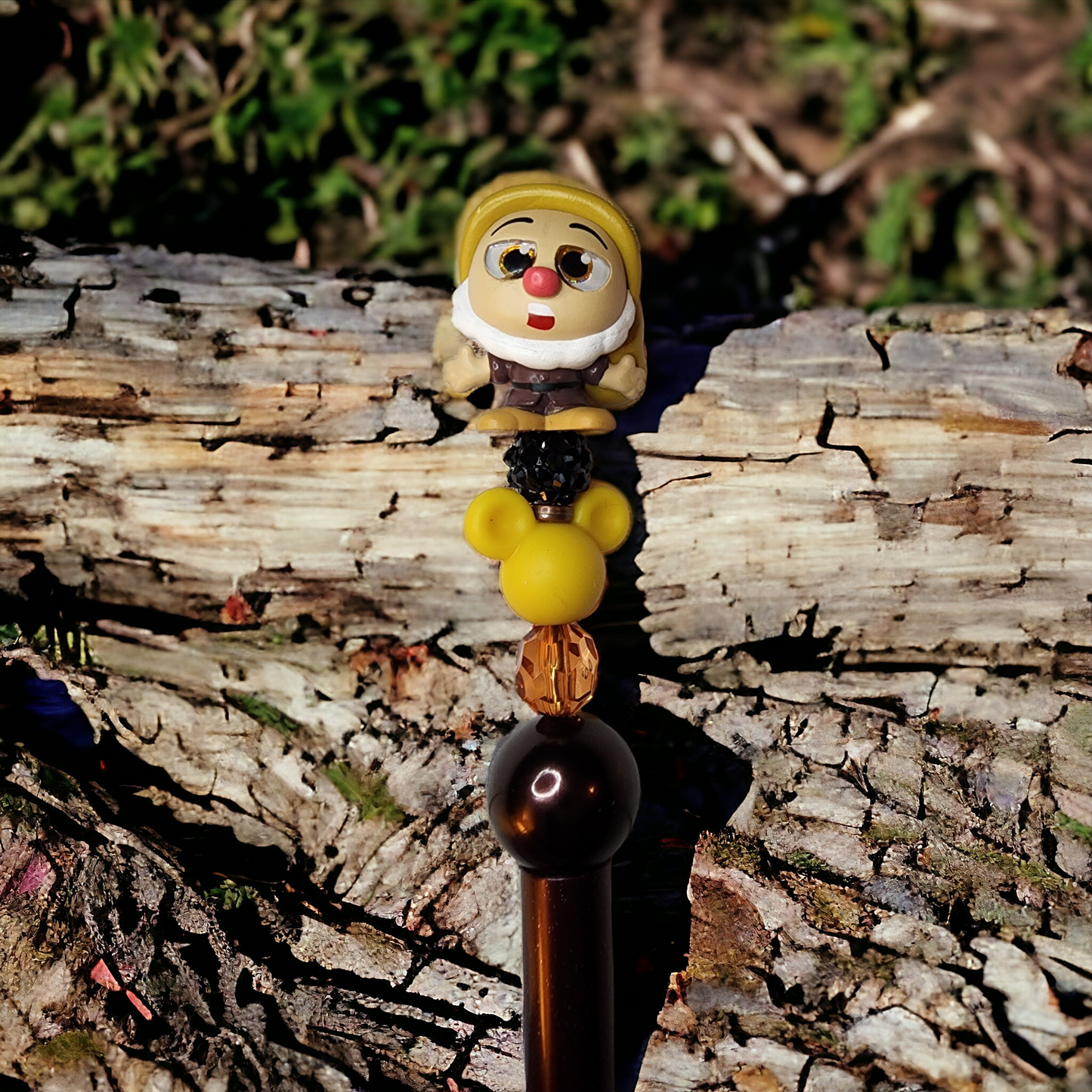 Snow White inspired Pen